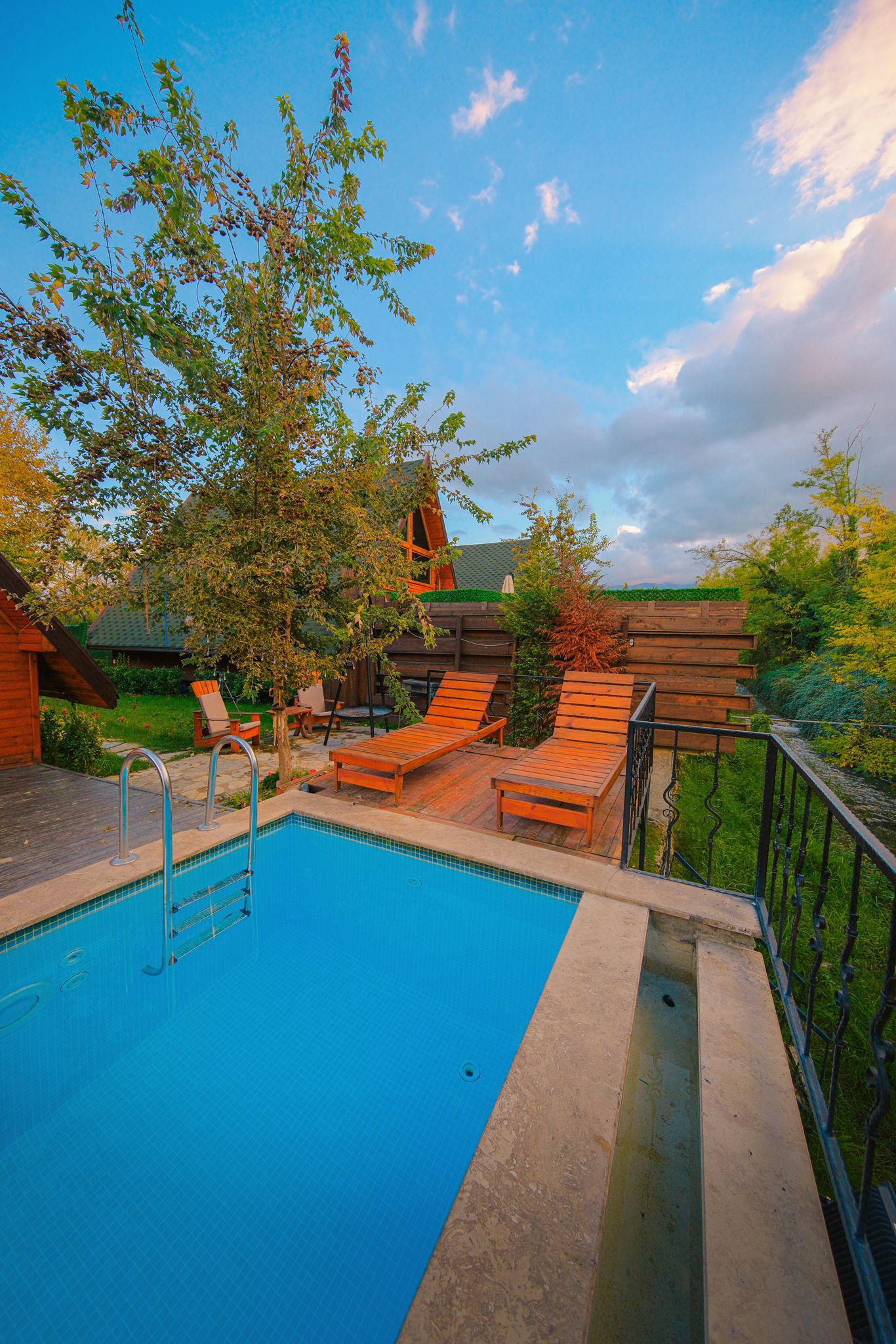 Sapanca GRD Bungalov Otel galeri üst görseli